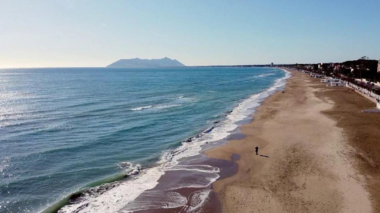 Casa Vitelli - Centro Storico A Due Passi Da Tutto Leilighet Terracina Eksteriør bilde
